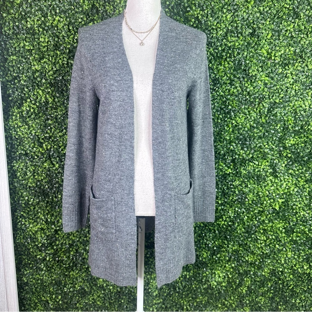 Gray textured open front cardigan‎ nwt